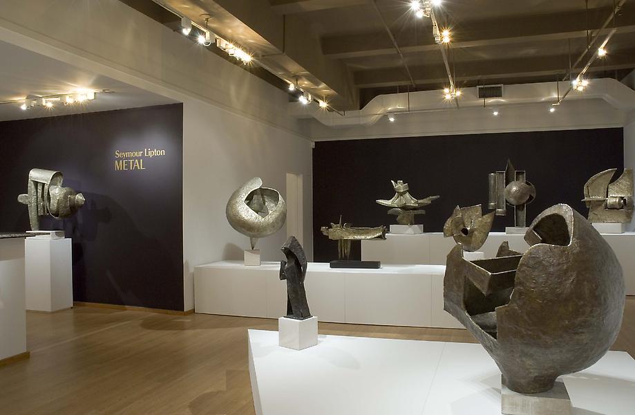 Installation Views - Seymour Lipton: METAL - March 20 – May 17, 2008 - Exhibitions