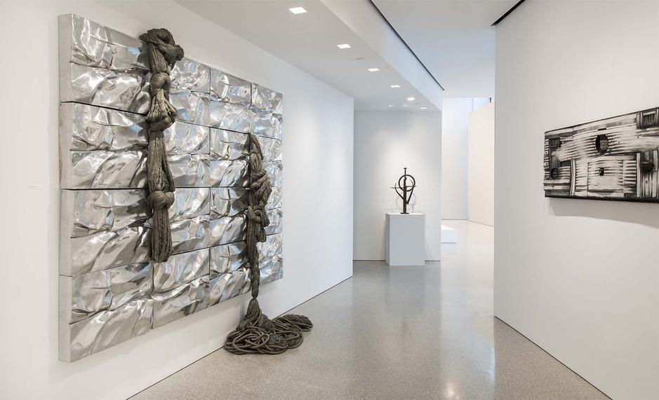 Installation Views - METAL: American Sculpture, 1945-1970 - November 6, 2015 – January 16, 2016 - Exhibitions